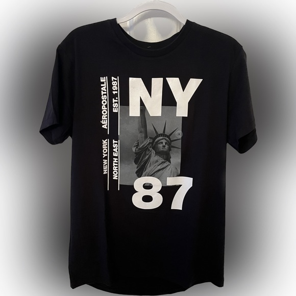 Aeropostale Other - Men’s Aeropostale Brooklyn Bridge Short Sleeve Shirt. Size M. Color Black.